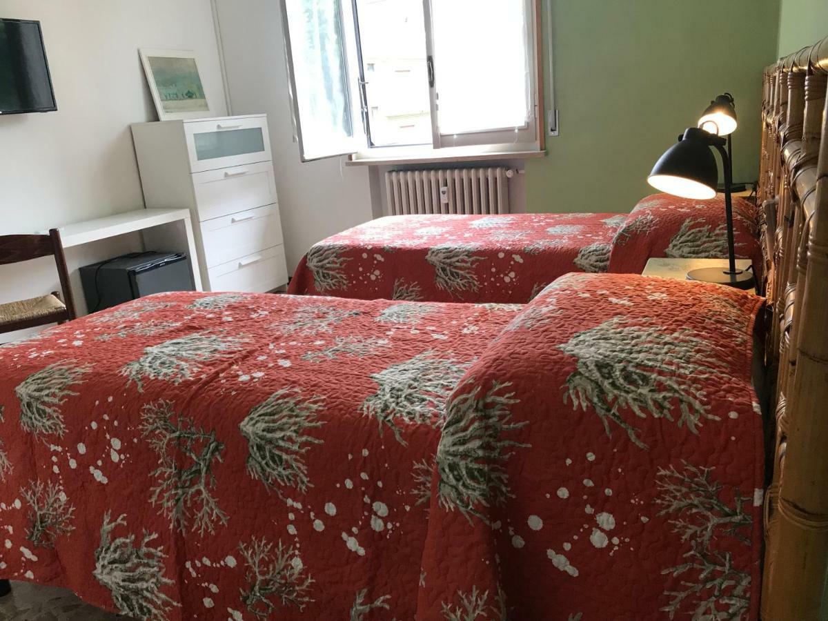 B&B Ospedale Maggiore Parma Affittacamere Exteriör bild