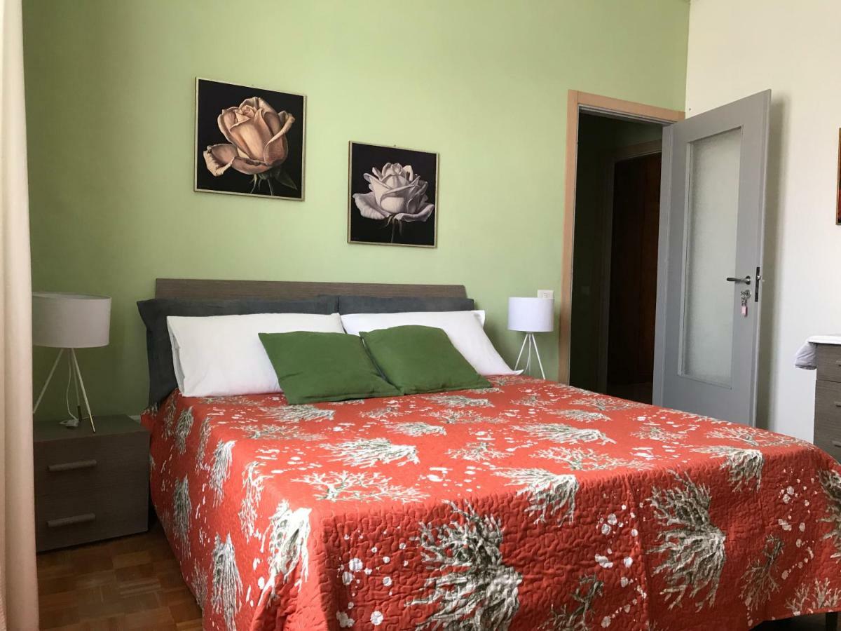 B&B Ospedale Maggiore Parma Affittacamere Exteriör bild